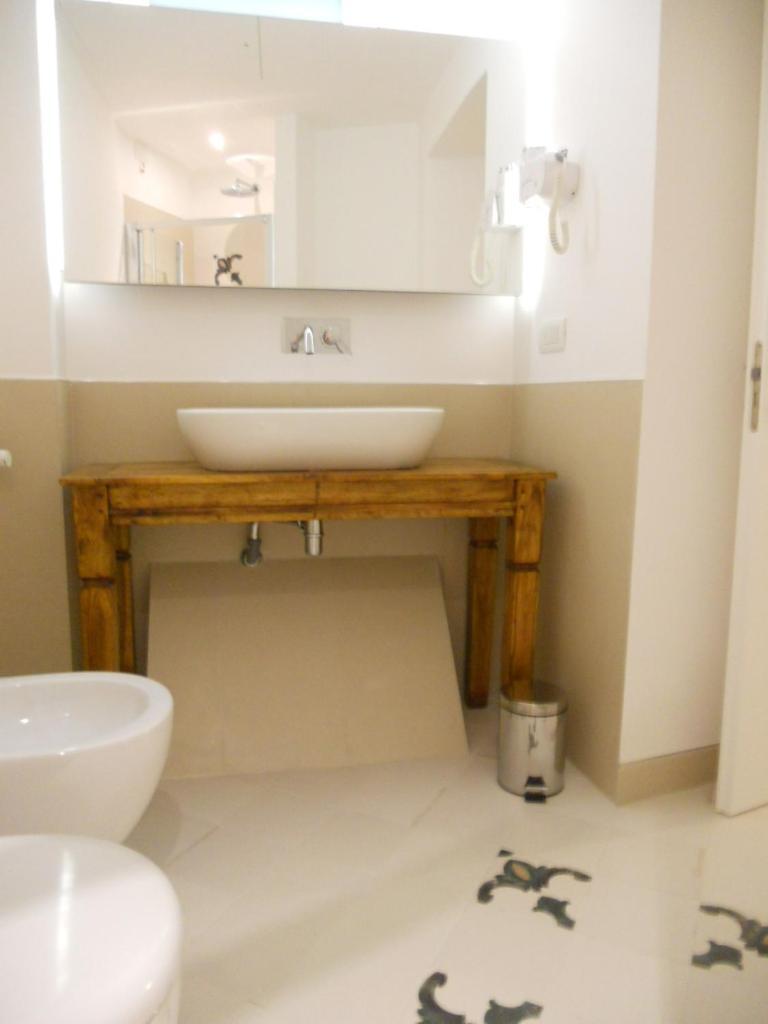 Arco' B&B Trani Cattedrale Ngoại thất bức ảnh