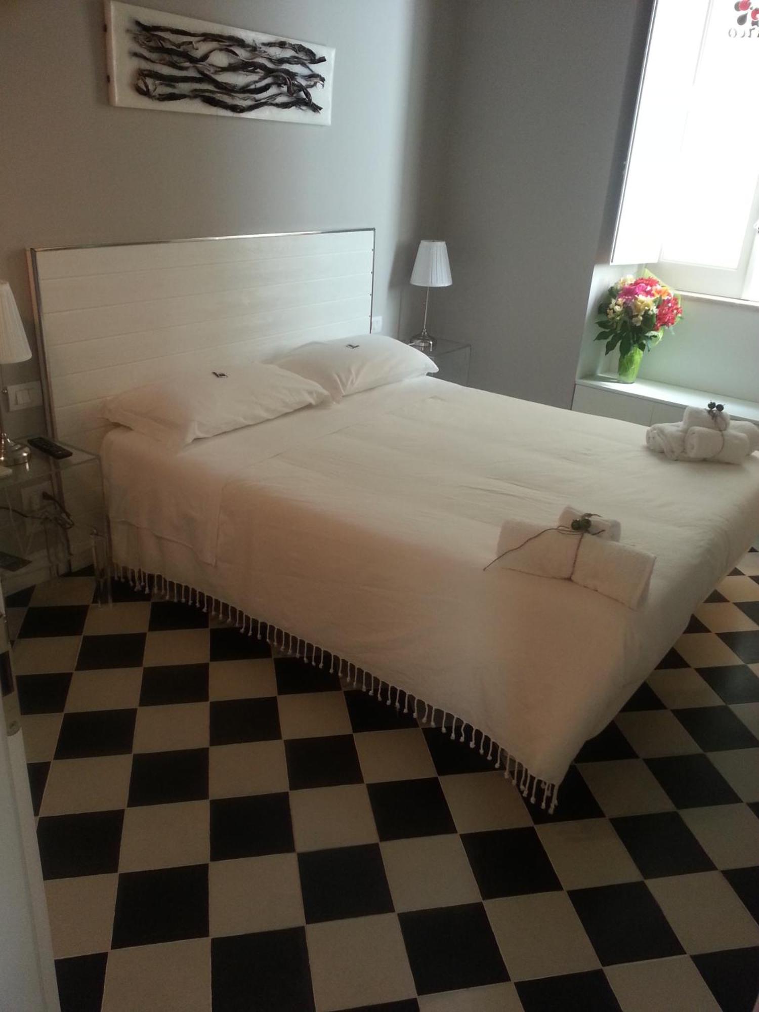 Arco' B&B Trani Cattedrale Ngoại thất bức ảnh