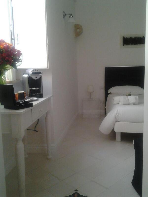 Arco' B&B Trani Cattedrale Phòng bức ảnh